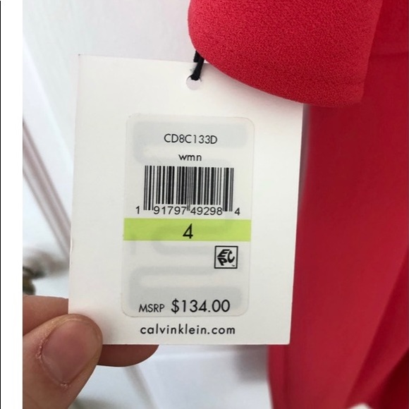 Dress - Picture 3 of 3